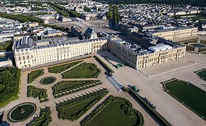 Beyond the Hall of Mirrors: A First-Timer&rsquo;s Guide to the Palace of Versailles